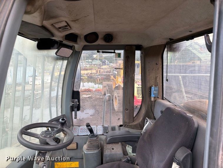 image for item DV7298 Liebherr L566 wheel loader