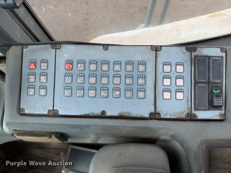 image for item DV7298 Liebherr L566 wheel loader
