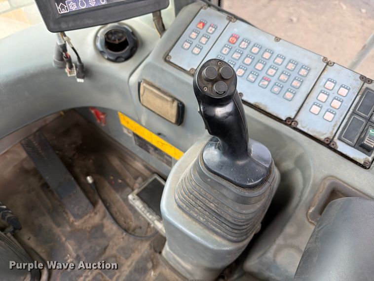 image for item DV7298 Liebherr L566 wheel loader