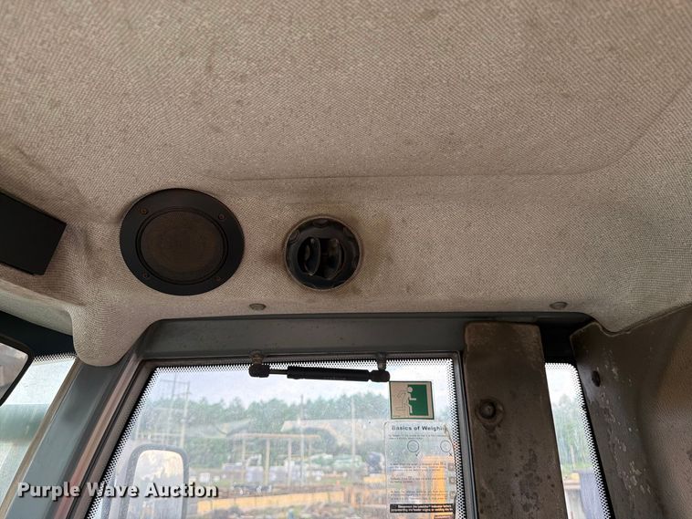 image for item DV7298 Liebherr L566 wheel loader