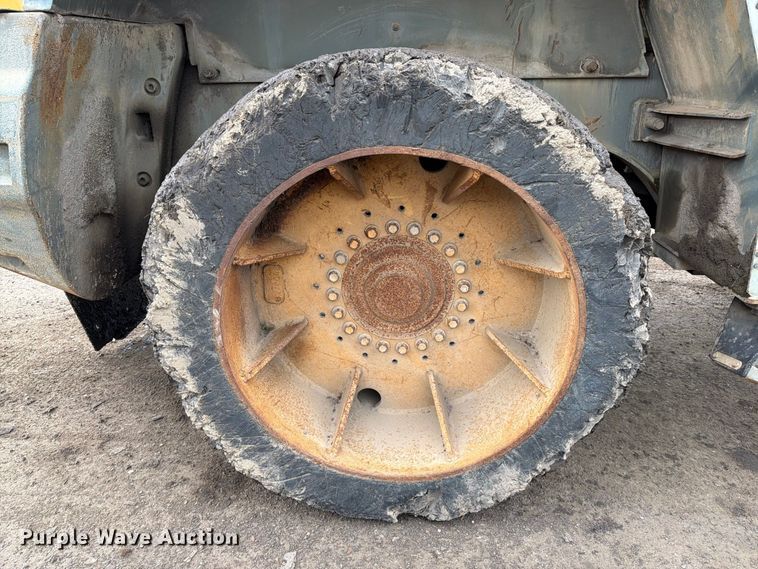 image for item DV7298 Liebherr L566 wheel loader