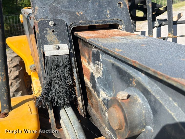 image for item DV7300AA 2004 JCB 520 telehandler