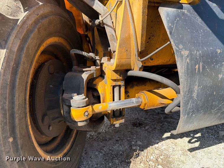image for item DV7300AA 2004 JCB 520 telehandler