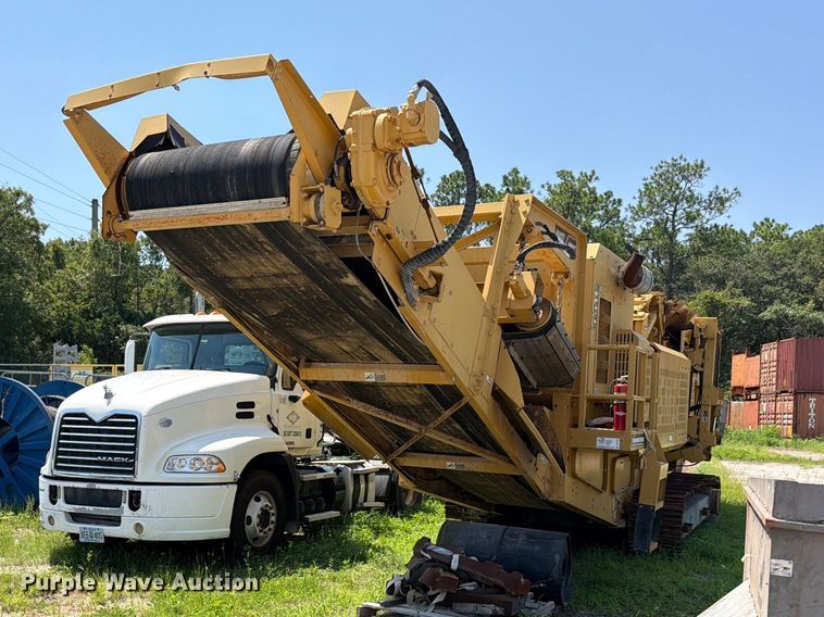 image for item DV7308 Impact 4043T crusher