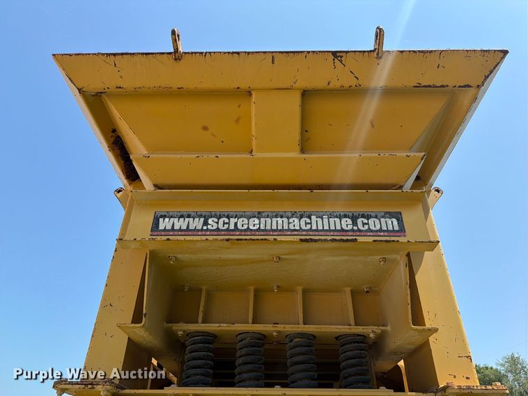image for item DV7308 Impact 4043T crusher