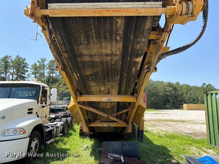 image for item DV7308 Impact 4043T crusher