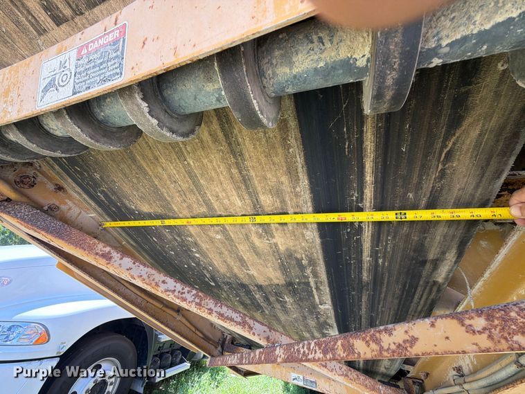 image for item DV7308 Impact 4043T crusher