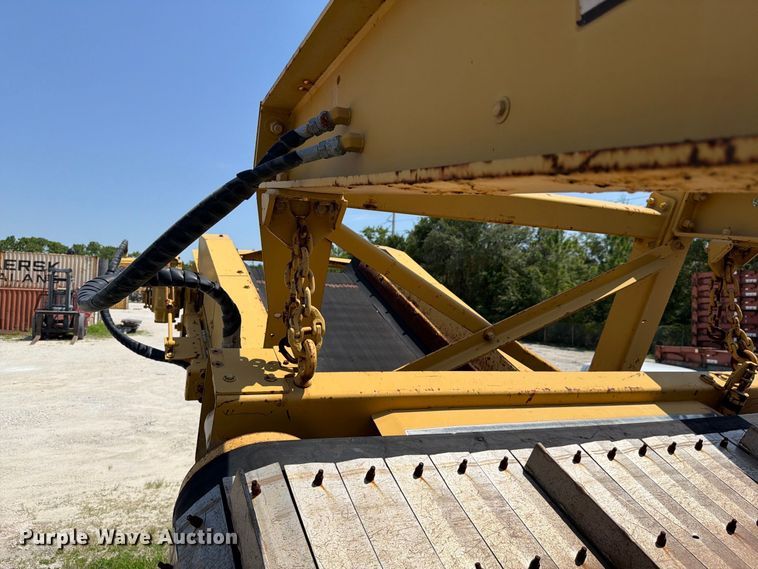 image for item DV7308 Impact 4043T crusher