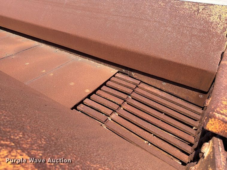 image for item DV7308 Impact 4043T crusher