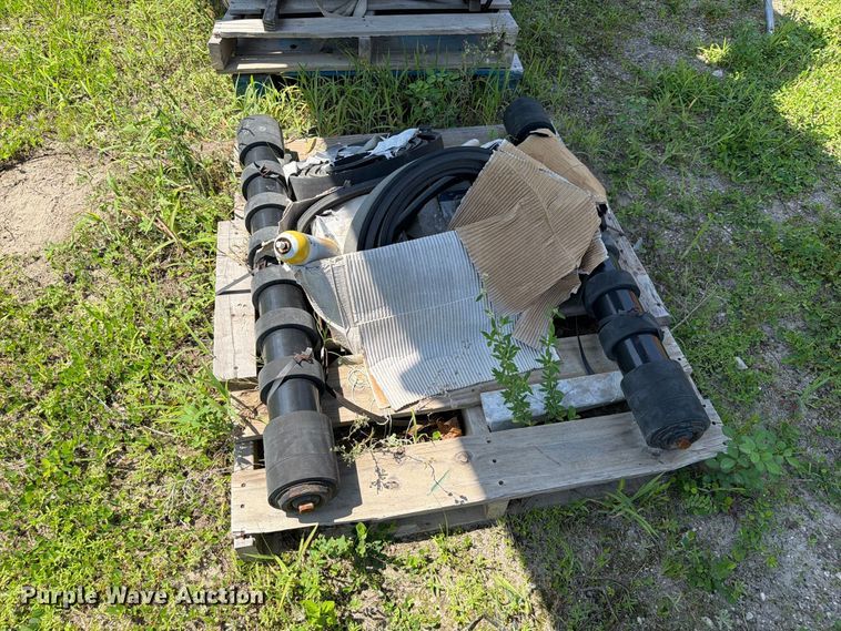 image for item DV7308 Impact 4043T crusher