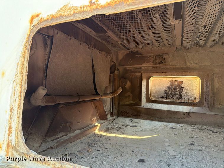 image for item DV8574 2015 Freightliner Business Class M2 street sweeper truck
