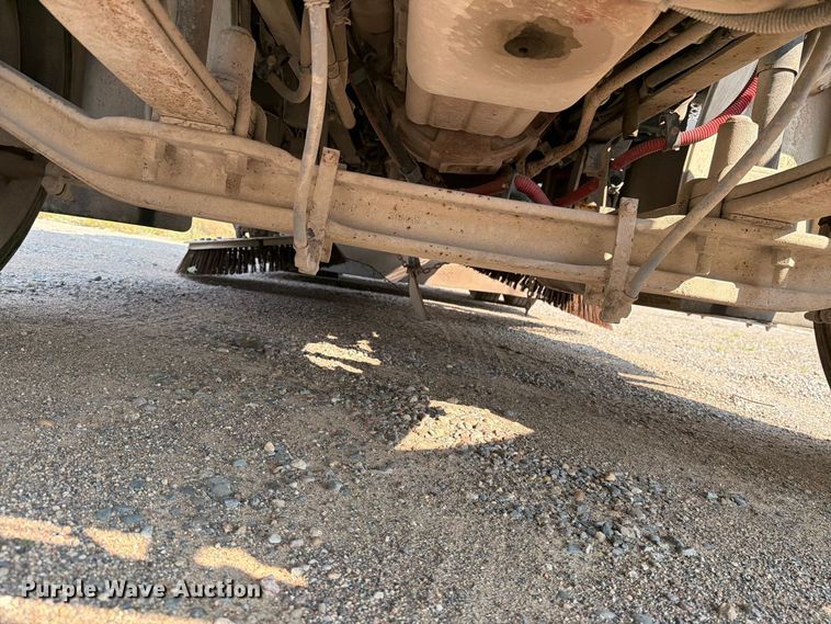 image for item DV8574 2015 Freightliner Business Class M2 street sweeper truck