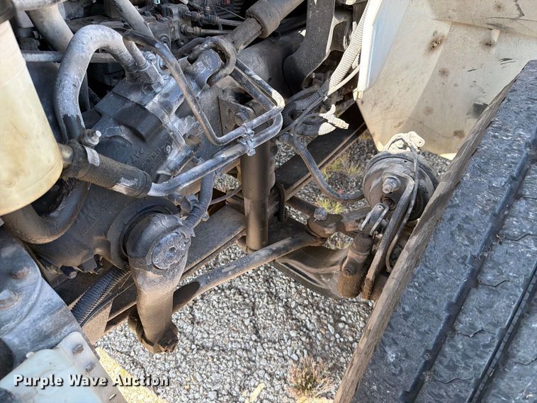image for item DV8575 2013 International 4300 bucket truck