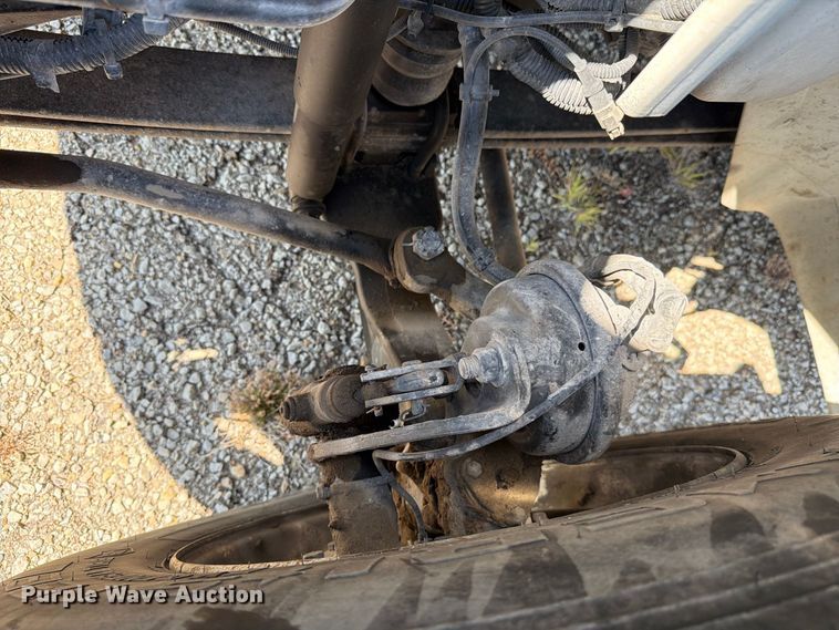 image for item DV8575 2013 International 4300 bucket truck