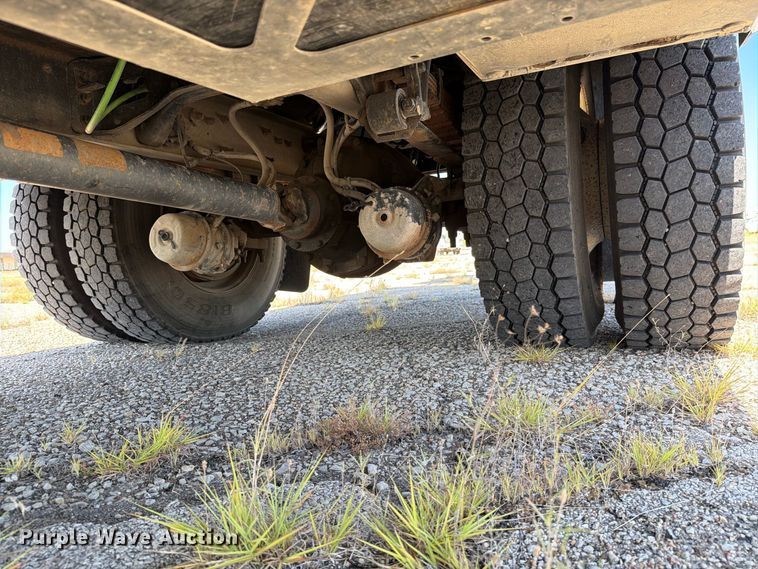 image for item DV8575 2013 International 4300 bucket truck