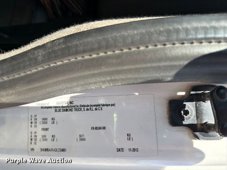 image for item DV8575 2013 International 4300 bucket truck