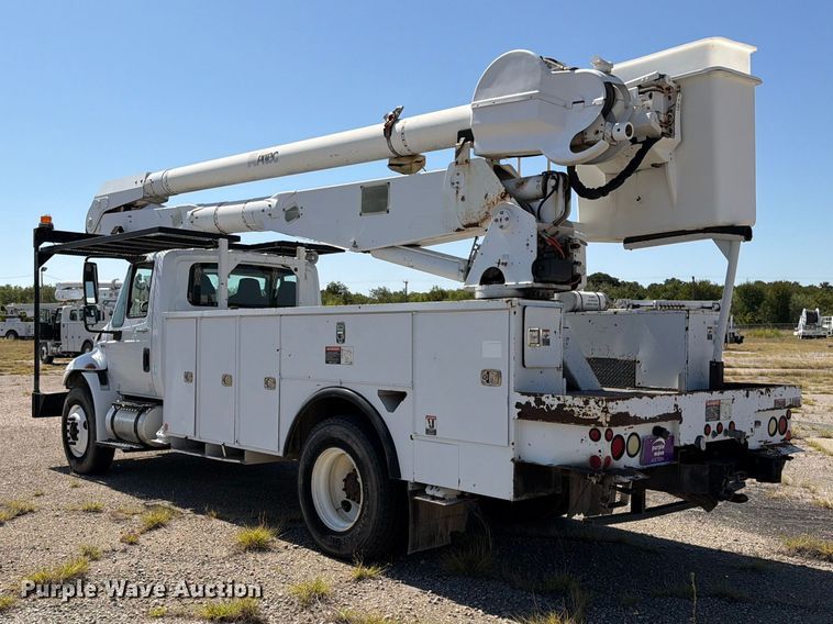 image for item DV8576 2012 International 4300 bucket truck
