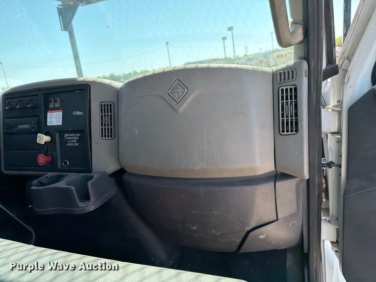 image for item DV8576 2012 International 4300 bucket truck