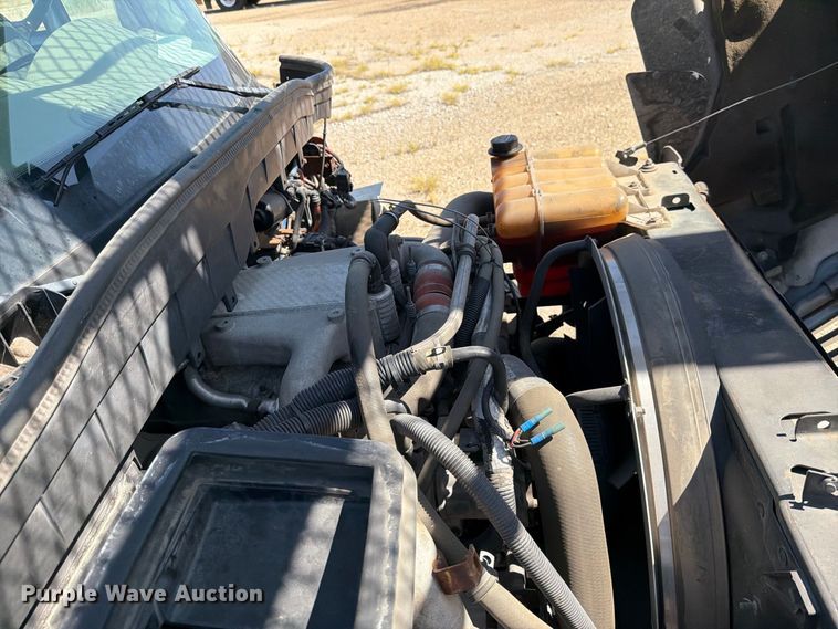 image for item DV8576 2012 International 4300 bucket truck