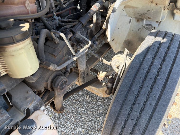 image for item DV8576 2012 International 4300 bucket truck