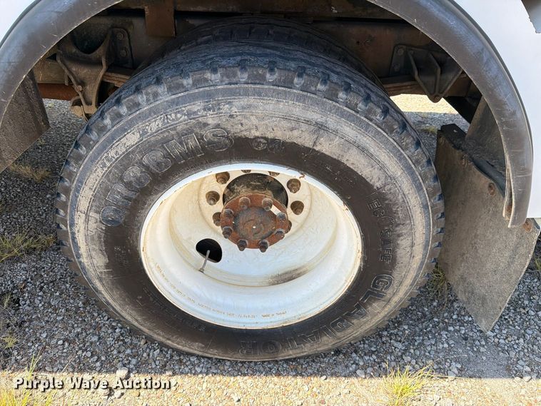 image for item DV8576 2012 International 4300 bucket truck