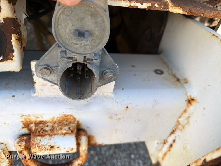 image for item DV8577 2009 International 4300 digger derrick truck
