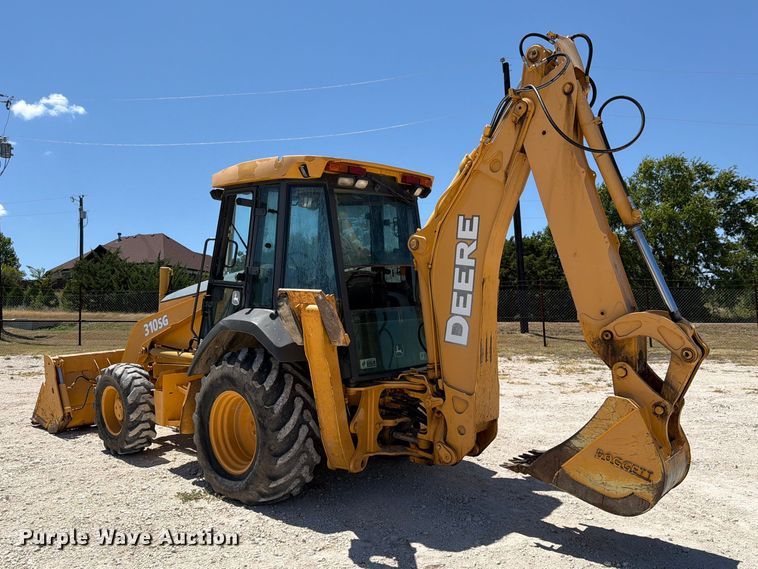image for item DV8579 2005 John Deere 310SG backhoe