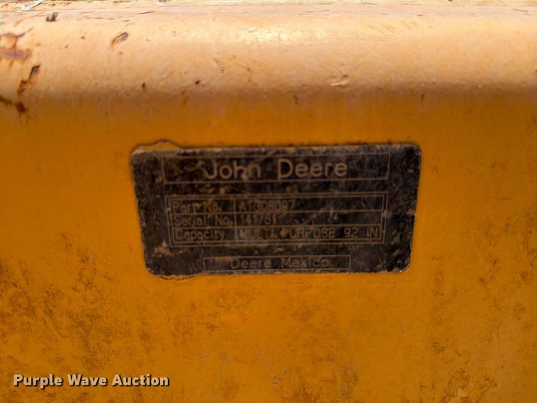 image for item DV8579 2005 John Deere 310SG backhoe
