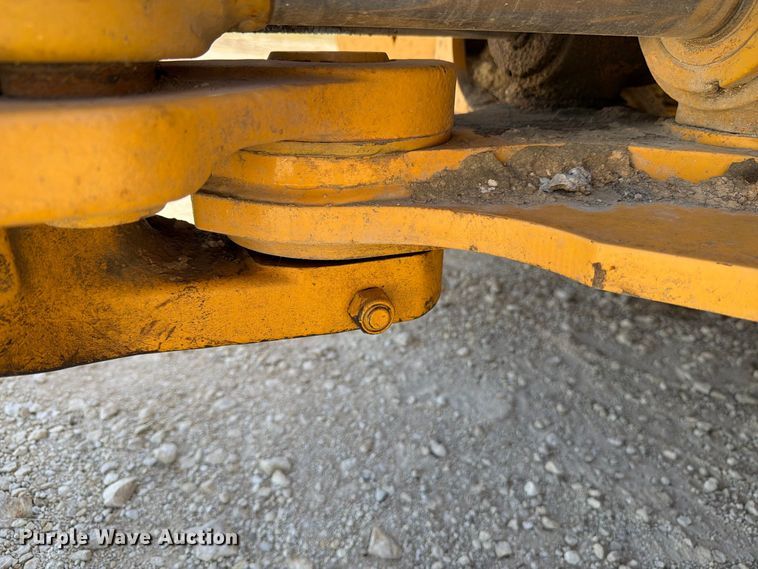 image for item DV8579 2005 John Deere 310SG backhoe