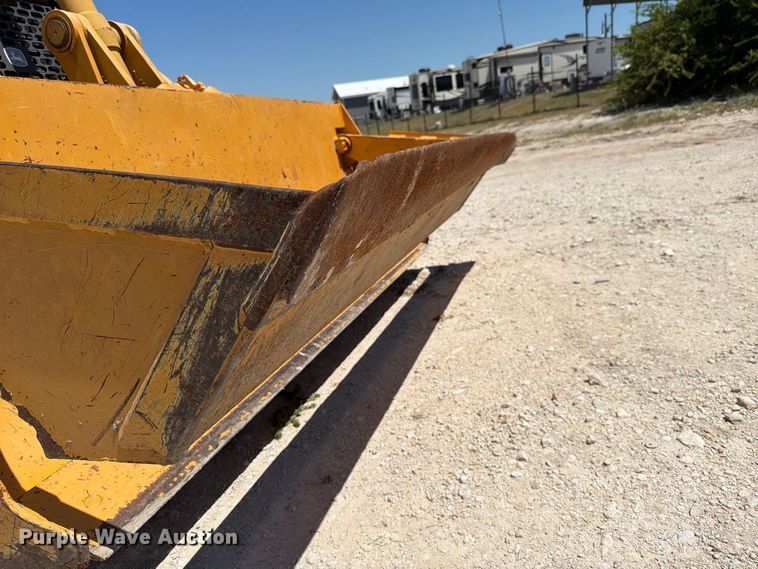 image for item DV8579 2005 John Deere 310SG backhoe