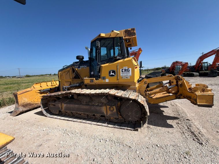 image for item DV8580 2018 John Deere 850K WLT dozer