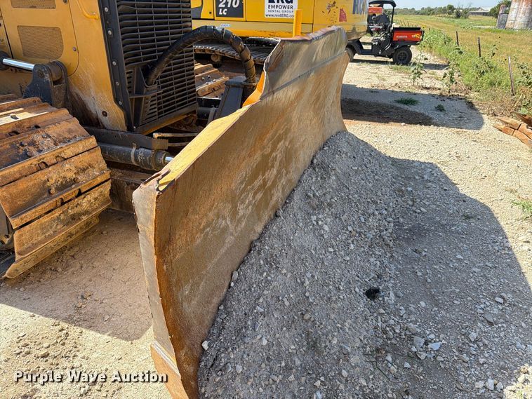 image for item DV8580 2018 John Deere 850K WLT dozer
