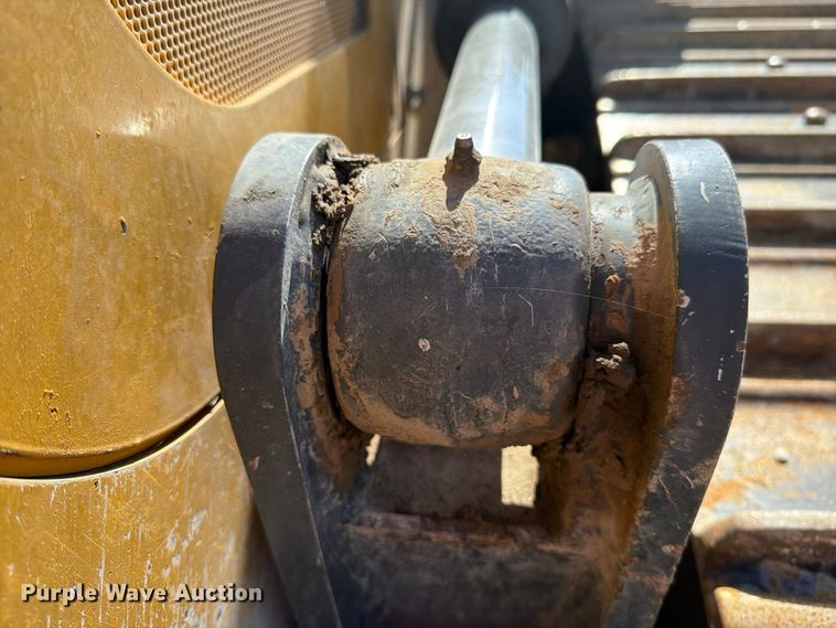 image for item DV8580 2018 John Deere 850K WLT dozer