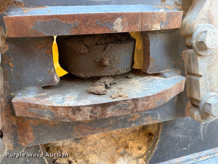 image for item DV8580 2018 John Deere 850K WLT dozer