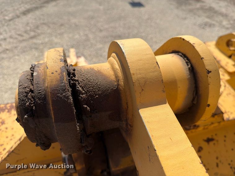 image for item DV8580 2018 John Deere 850K WLT dozer
