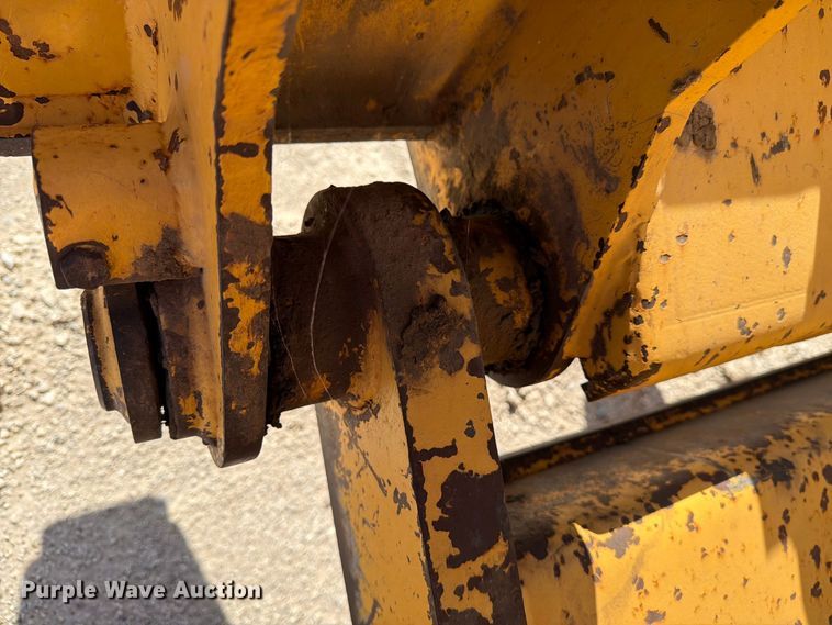 image for item DV8580 2018 John Deere 850K WLT dozer