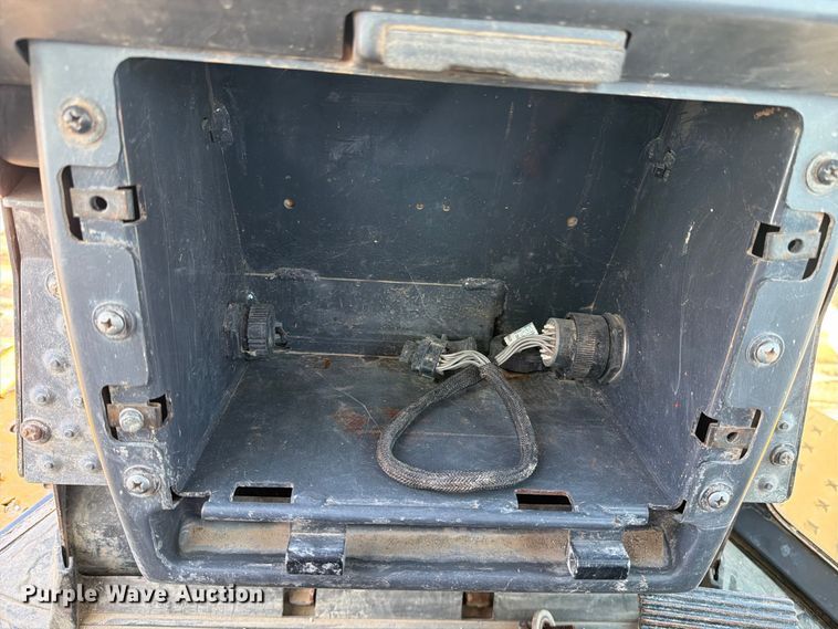 image for item DV8580 2018 John Deere 850K WLT dozer