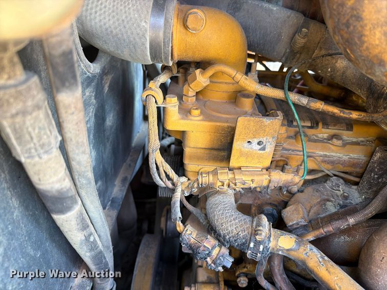 image for item DV8580 2018 John Deere 850K WLT dozer
