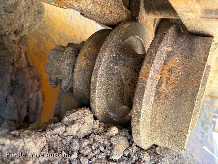 image for item DV8580 2018 John Deere 850K WLT dozer