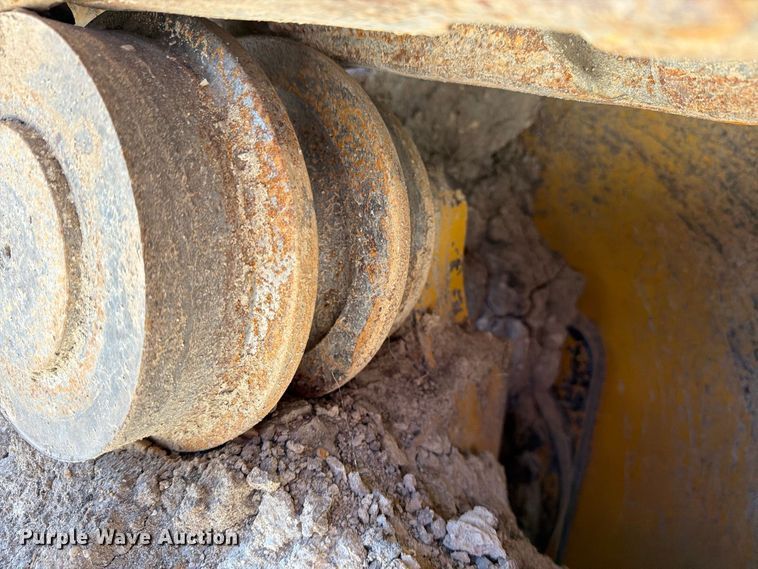 image for item DV8580 2018 John Deere 850K WLT dozer