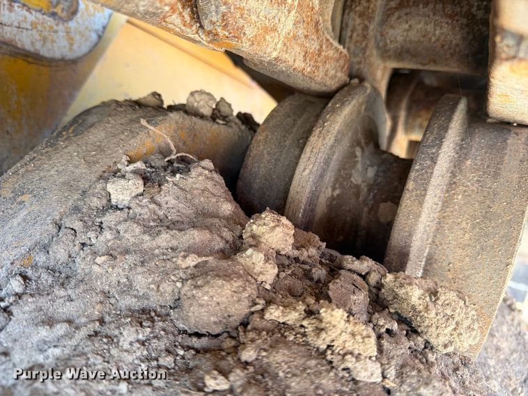 image for item DV8580 2018 John Deere 850K WLT dozer