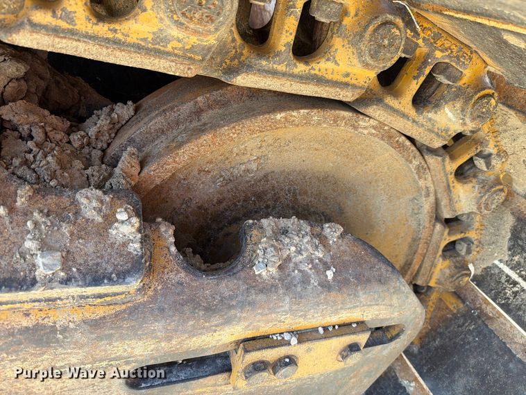image for item DV8580 2018 John Deere 850K WLT dozer