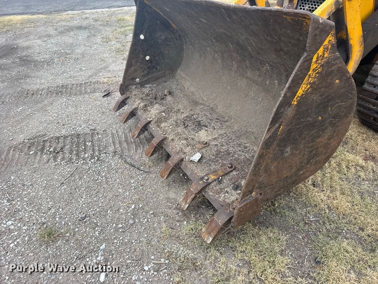 image for item DY3177 John Deere 450 track loader