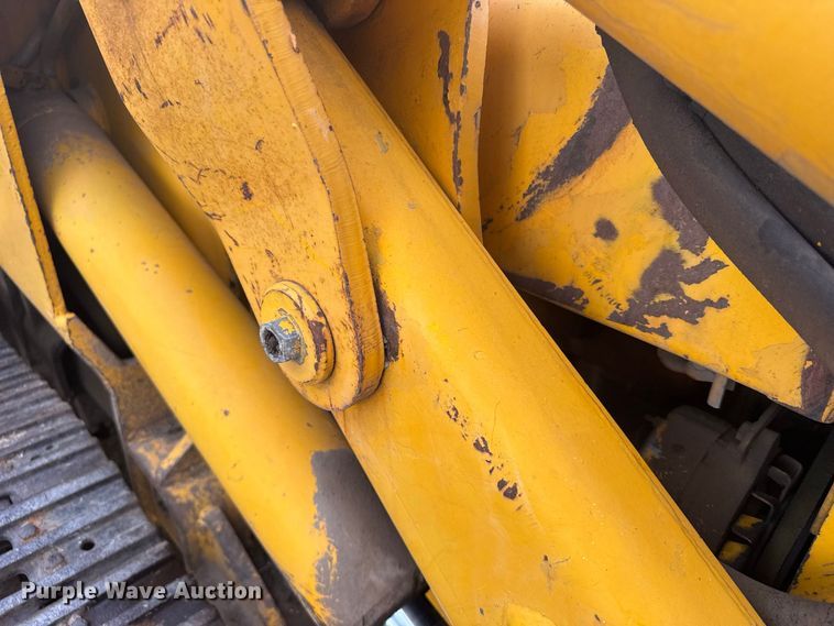 image for item DY3177 John Deere 450 track loader