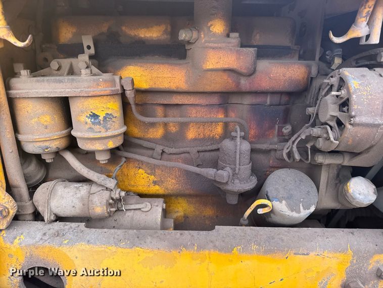 image for item DY3177 John Deere 450 track loader