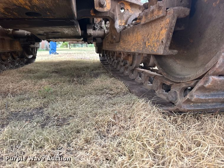 image for item DY3177 John Deere 450 track loader