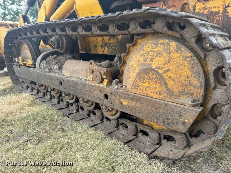 image for item DY3177 John Deere 450 track loader
