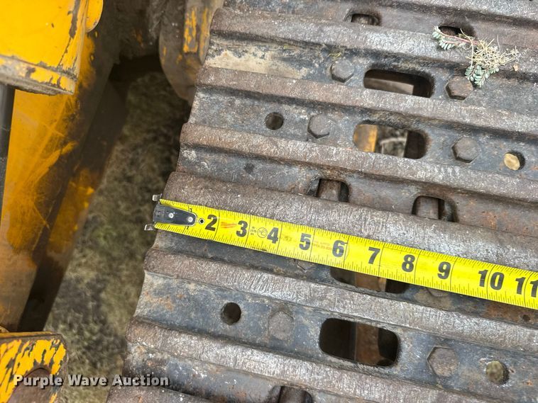 image for item DY3177 John Deere 450 track loader