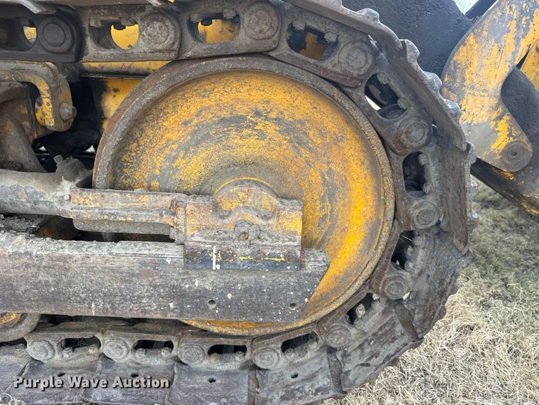 image for item DY3177 John Deere 450 track loader