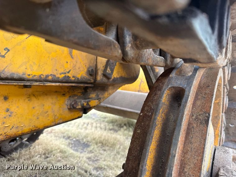 image for item DY3177 John Deere 450 track loader